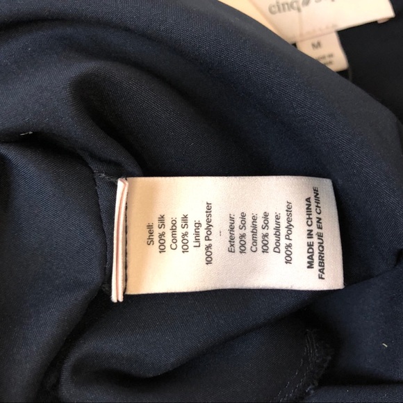 NWT Cinq a Sept Zanna Navy Silk Top - Picture 4 of 7